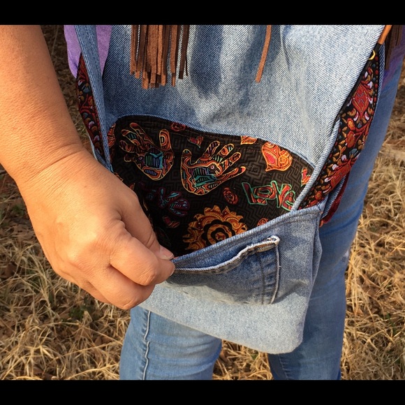 Handmade Hippie Levi’s Denim Cross Body Bag - Picture 5 of 16
